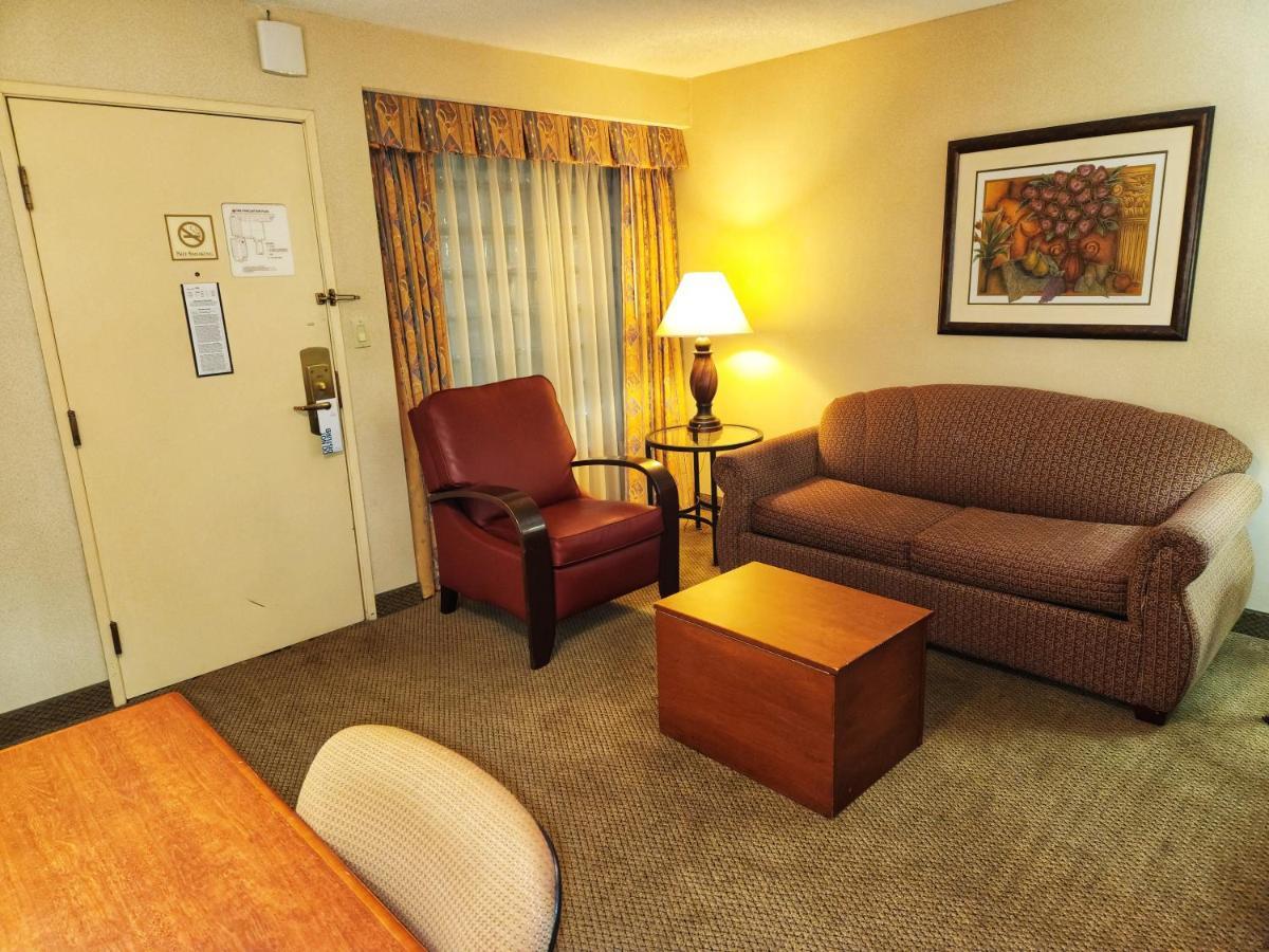 La Quinta By Wyndham Appleton College Avenue Hotel Eksteriør billede